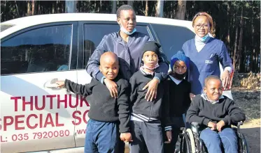  ?? Photos: Paul ?? The Thuthukani group arrives for their session and day out - (back) Mbali Mkhwanazi (physio assistant) and Sinakho Buthelezi (physio); (front) Bahlophe Khumalo, Londeka Gumede, Unathi Nzuza and Lungelu Sukhulu Scherzer