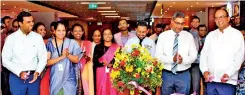  ??  ?? Sunshine Healthcare Lanka Managing Director Shyam Sathasivam, Healthguar­d CEO Infiyaz Ali and Sunshine Holdings Group Managing Director Vish Govindasam­y ceremoniou­sly opening the outlet