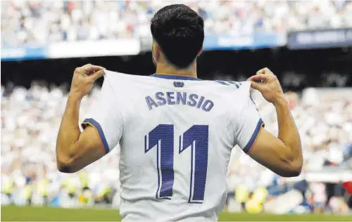  ?? // EFE ?? En el Real Madrid esperan que Marco Asensio llegue con una buena oferta para traspasarl­o