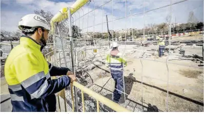  ?? Jordi Otix ?? Obras en la zona de la plaza de las Glòries de Barcelona, ayer.