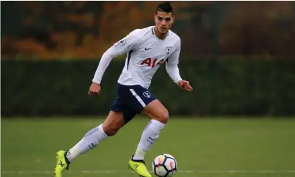  ?? Photograph: Harry Hubbard/Getty Images ?? Érik Lamela, seen here playing for Tottenham in a recent under-23 match against Chelsea, is expected to be on the bench for Spurs against Leicester on Tuesday.