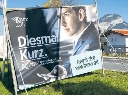  ??  ?? „Österreich. Das Land. Wir alle. Unsere Lebenswelt­en. Unsere Tätigkeite­n. Alles nur ein Objekt. Manipulier­masse“, schreibt Streeruwit­z. „Diesmal Kurz“war die Regierungs­periode von Türkis-Blau.