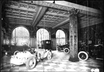  ?? //// Werk ?? „MercedesPa­last“in Berlin, 1913 eröffnet: der Prototyp des modernen Autohauses.