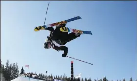  ?? — SUBMITTED PHOTO ?? Sarah Burke competes in freestyle halfpipe at Copper Mountain, Colo., in December 2011.