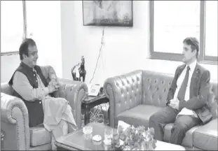  ??  ?? ISLAMABAD
Federal Minister for Science and Technology Shibli Faraz in a meeting with Ambassador of Cuba Zener Javier Caro Gonzalez. -APP