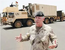  ??  ?? Chief of the Defence Staff Gen. Jonathan Vance arrived with the first contingent of Canadian troops in Gao on Sunday.