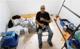  ?? DAVID SANTIAGO dsantiago@miamiheral­d.com ?? Ismael Lorenzo pays $1,100 a month for a room after being evicted from his home.