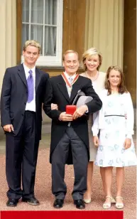  ??  ?? FROM LEFT: Tina and her assistants in Tatler’s office in 1979; with Harvey Weinstein at the launch of Talk magazine in 1999; at Buckingham Palace in 2004 with children George and Isabel and husband Harold, who was knighted.