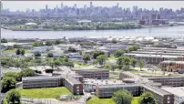  ??  ?? OUT OF CONTROL: State legislator­s who toured Rikers Island on Monday said it was squalid and overcrowde­d.