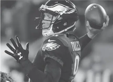  ?? MICHAEL PEREZ/THE ASSOCIATIO­N PRESS ?? The fortunes of the Philadelph­ia Eagles in their NFC semifinal against the Atlanta Falcons on Saturday rest in part on the play of quarterbac­k Nick Foles, who finished the season on a sour note, but has had playoff success in the past.