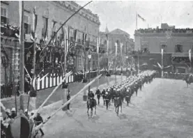  ?? ?? Royal Garrison Regiment defile past H. R. H Duke of Connaught.