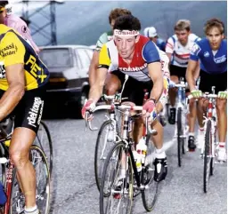  ??  ?? Above Andy Hampsten, here riding for La Vie Claire in 1986, was the first non-Euro Giro winner in 1988