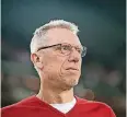  ??  ?? Unter Druck: Kölns Trainer Peter Stöger.