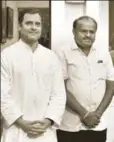  ?? HT ?? Karnataka CM H D Kumaraswam­y with ■
Congress President Rahul Gandhi