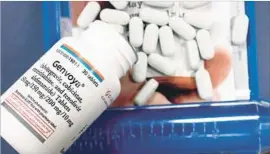  ?? Allen J. Schaben Los Angeles Times ?? THE NEW VERSION of Gilead’s drug, which the company says is safer for bones and kidneys, was approved in November under the brand name Genvoya.