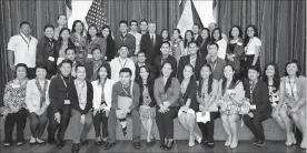  ??  ?? 2014-2015 PAEF scholars with US Ambassador Philip Goldberg and PAEF chairperso­n Bettina Malone.