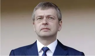  ?? ?? Le milliardai­re russe Dmitry Rybolovlev poursuit Sotheby's pour avoir prétendume­nt aidé à lui soutirer des dizaines de millions sur des oeuvres d'art qu'il avait achetées.