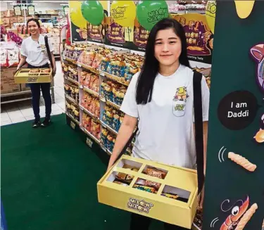  ??  ?? Getting reacquaint­ed: The manufactur­er will be rolling out various campaigns over the next 12 months to familiaris­e consumers with its new packaging. By JOY LEE