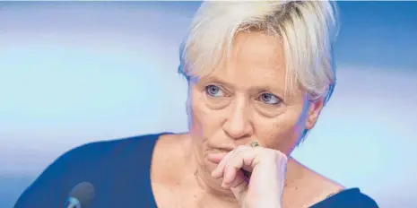  ?? FOTO: DPA ?? Macht ein „Qualitätsp­roblem“beim Unterricht aus: Kultusmini­sterin Susanne Eisenmann (CDU).