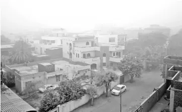  ??  ?? Photo shows the dust storm in Khartoum. — AFP photo