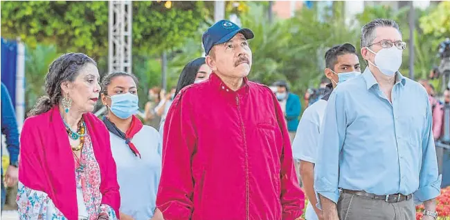  ?? // REUTERS ?? El presidente Daniel Ortega y su esposa, la vicepresid­enta Rosario Murillo, durante un acto público en Managua