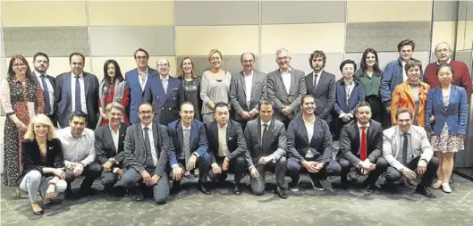  ?? GOBIERNO DE ARAGÓN ?? La delegación aragonesa encabezada por el presidente Lambán y los consejeros Olona y Gastón en su viaje a China.