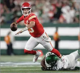  ?? ADAM HUNGER — THE ASSOCIATED PRESS ?? Chiefs quarterbac­k Patrick Mahomes won the Super Bowl last season but has thrown four intercepti­ons and his passer rating is 15th-best through four games this season.