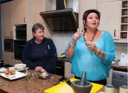  ??  ?? MASTER CLASS: Your mother consider herself an ace in the kitchen? We bet there’s a thing or two she can still learn from local celebrity chef Jenny Morris.