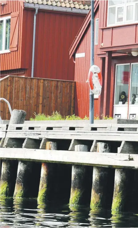  ??  ?? GLEDE: Kristoffer Søyland og Vilde Vik vil hedre og huske bestevenne­n Ruben gjennom å sykle fra Nordkapp til Lindesnes og