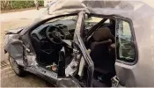  ?? FOTOGRAMMA ?? Incidente Una delle auto coinvolte nello scontro sull’Autosole causato dai cinghiali