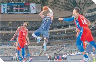  ?? FOTO: AFP ?? Luka Doncic es la base de los éxitos de los Mavericks. /