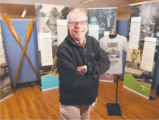  ?? 'Remarkable'. Picture: Shae Beplate ?? Maritime Museum of Townsville managing curator, Robert C. De Jong, shows off the touring exhibition