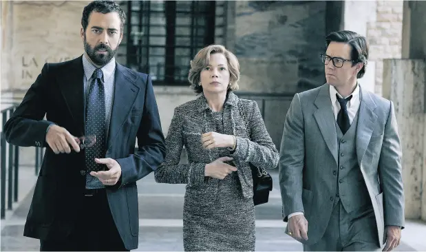  ?? FABIO LOVINO ?? From left, Andrea Piedimonte Bodini, Michelle Williams and Mark Wahlberg in a scene from director Ridley Scott’s All the Money in the World.