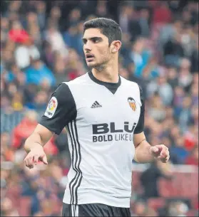  ?? PEP MORATA ?? Gonçalo Guedes, cedido en el Valencia el pasado curso, podría regresar en propiedad