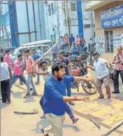  ?? PTI FILE ?? Activists of two political parties clash during nomination filing in Burdwan.