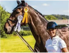  ?? Foto: Markus Brandhuber ?? Auch in Aufhausen wieder erfolgreic­h: die Heidenheim­erin Carla Schweizer und ihr Icarus Z.