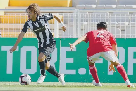  ??  ?? Rafael Barbosa jogou pela primeira vez nos sub-23 do Portimonen­se sábado passado, frente ao Benfica