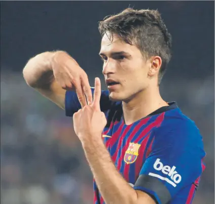  ?? FOTO: PEP MORATA ?? Denis Suárez, haciendo una N con sus dedos Los dos goles se los dedicó a su pareja, Nadia Avilés