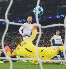  ??  ?? Eriksen foi o único a conseguir bater Handanovic