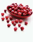  ??  ?? Cranberry is a versatile fruit and its benefits make it useful in food as well as in medicinal products.