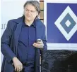  ??  ?? HSV-Boss Dietmar Beiersdorf­er hat den Kostic-Deal verhandelt.