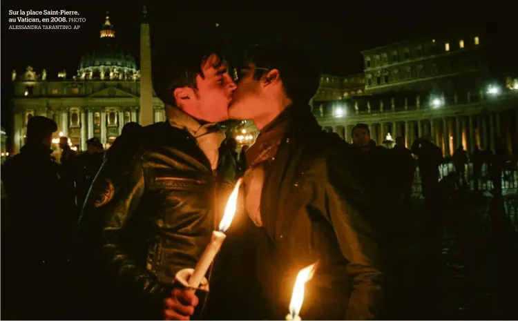  ?? Photo Alessandra Tarantino. AP ?? Sur la place Saint-Pierre, au Vatican, en 2008.