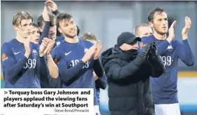  ?? Steve Bond/Pinnacle ?? Torquay boss Gary Johnson and players applaud the viewing fans after Saturday’s win at Southport