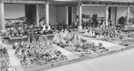  ?? La alfarería /FOTOS T. GARCÍA ?? de Amatenango del Valle es una tradición milenaria transmitid­a por las mujeres