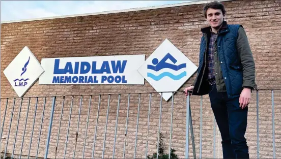  ?? ?? Jedburgh councillor Scott Hamilton outside the Laidlaw Memorial Pool