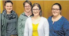  ?? FOTO: PRIVAT ?? Die besten Probenbesu­cher der Stadtkapel­le sind (v. l.) Michaela Walser, Beate Walser, Kerstin Walser und Carina Fessler.