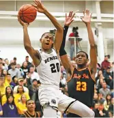  ?? ALLEN CUNNINGHAM/SUN-TIMES ?? Kent’s older brother, Jayson, who now plays at Indiana State, also did great things at Oak Forest.