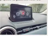  ?? ?? Pantalla de 7 pulgadas con Android Auto y Apple CarPlay.