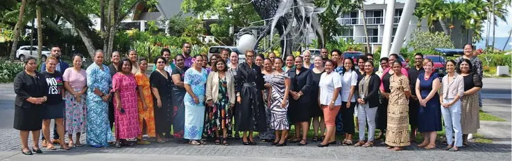  ?? Photo: Kathrin Krishna ?? Minister for Women, Children and Poverty Alleviatio­n, Lynda Tabuya, with leaders and representa­tives from women’s groups, civil society organisati­ons and agencies during the Women’s Economic Empowermen­t – High Level Consultati­on at the Pearl Resort Fiji, Pacific Harbour, on April 13, 2023.