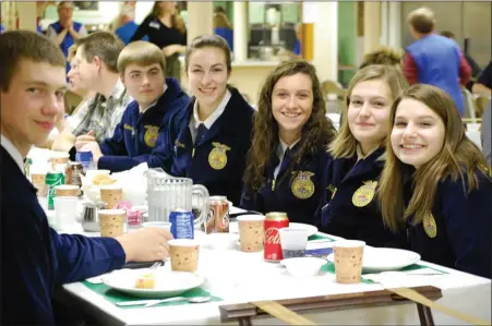  ?? LISA MITCHELL — MEDIANEWS GROUP ?? FFA students attending the Kutztown Farmers Night.